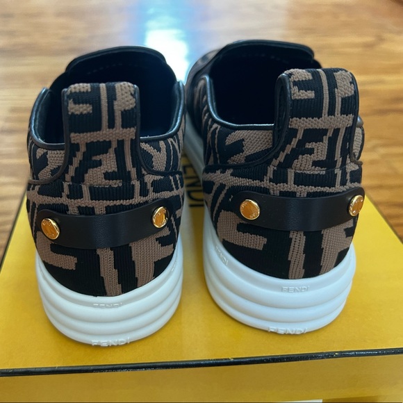 Fendi FF Vertigo tobacco/black slip-on sneakers in 39.5 - Picture 12 of 12